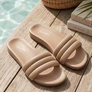 Seychelles Low Key Classic Slide Size 8
